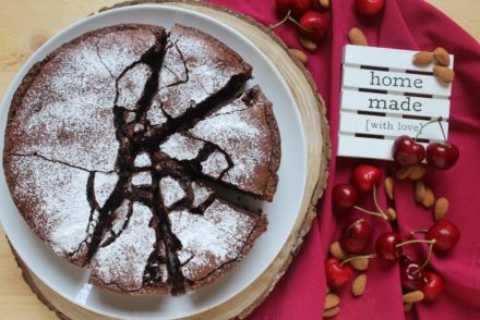 crostata ciliegie e cioccolato