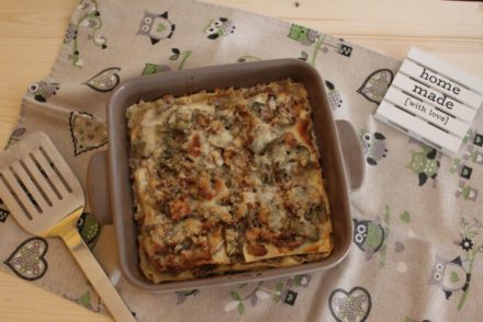 lasagne ai carciofi senza besciamella con ragù bianco