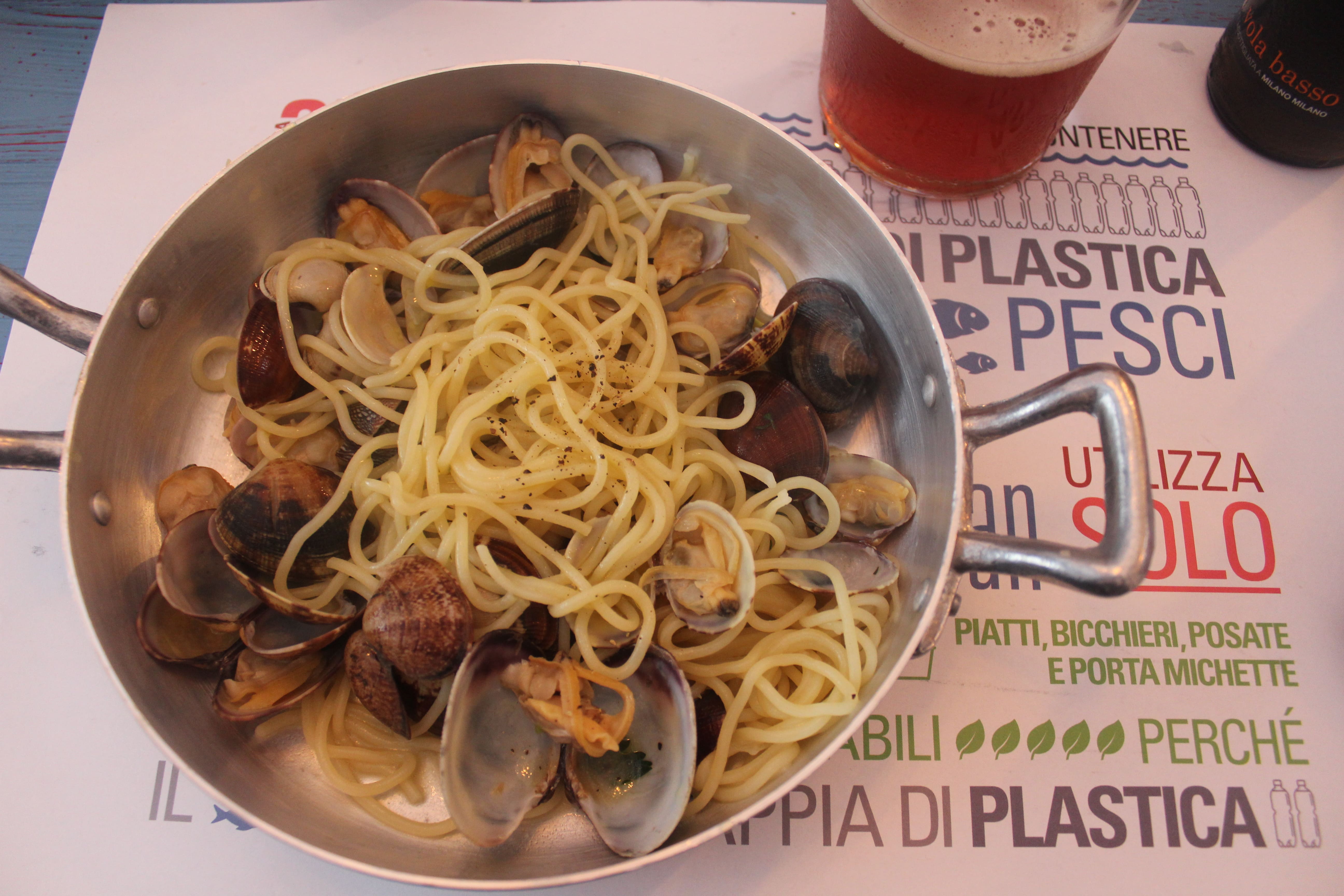 spaghetti con vongole veraci