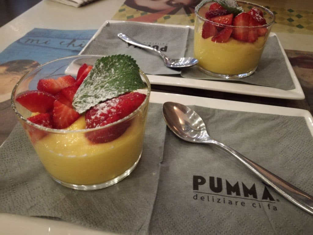 dolce con limone e fragole