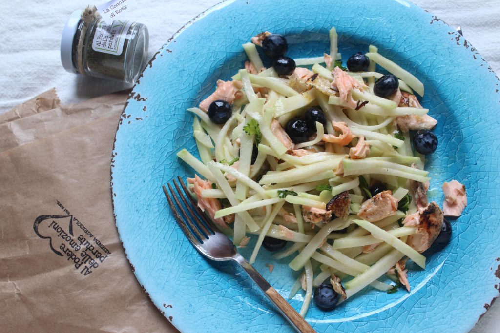 insalata di cavolo rapa e salmone