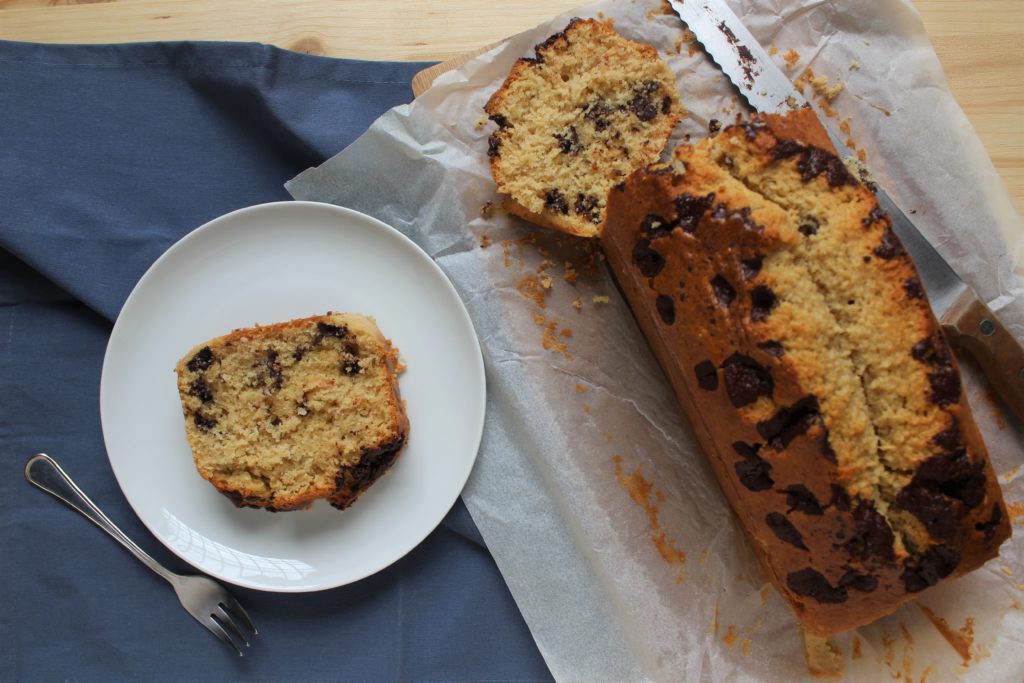 plumcake al cocco con cioccolato e menta