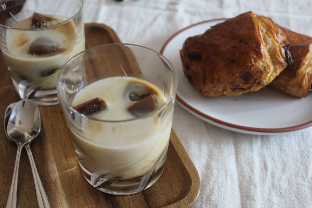 Caffe Ghiaccio E Latte Di Mandorla