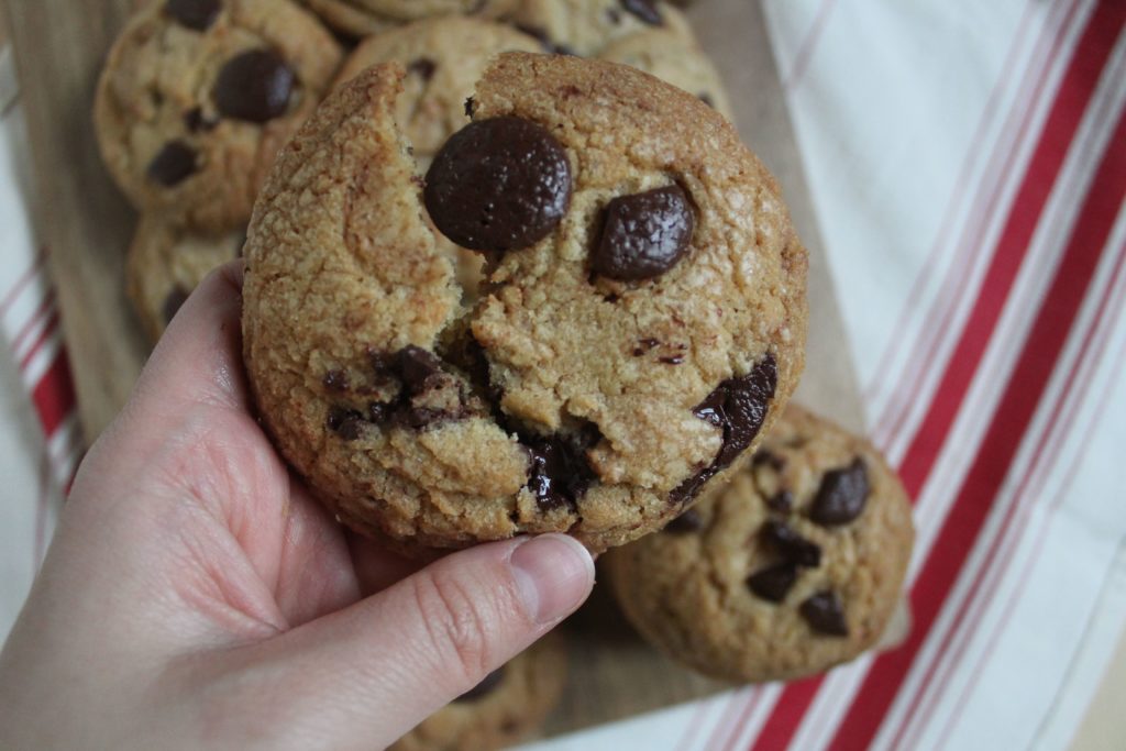 biscotti americani con gocce di cioccolato