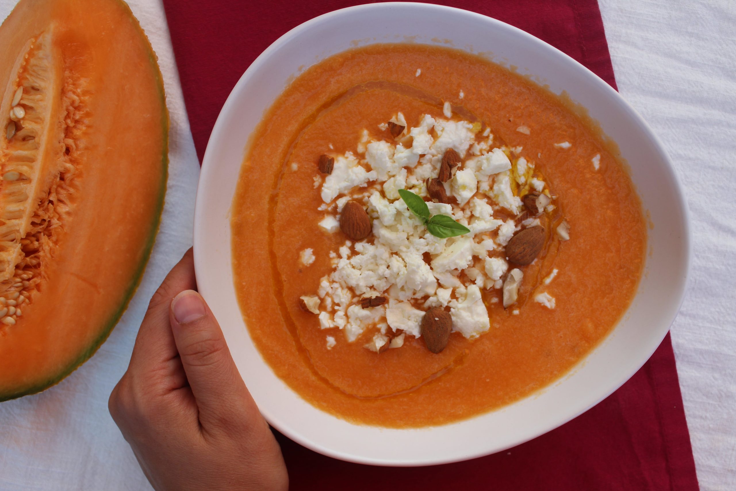 Gazpacho di melone con feta e mandorle Spignattando