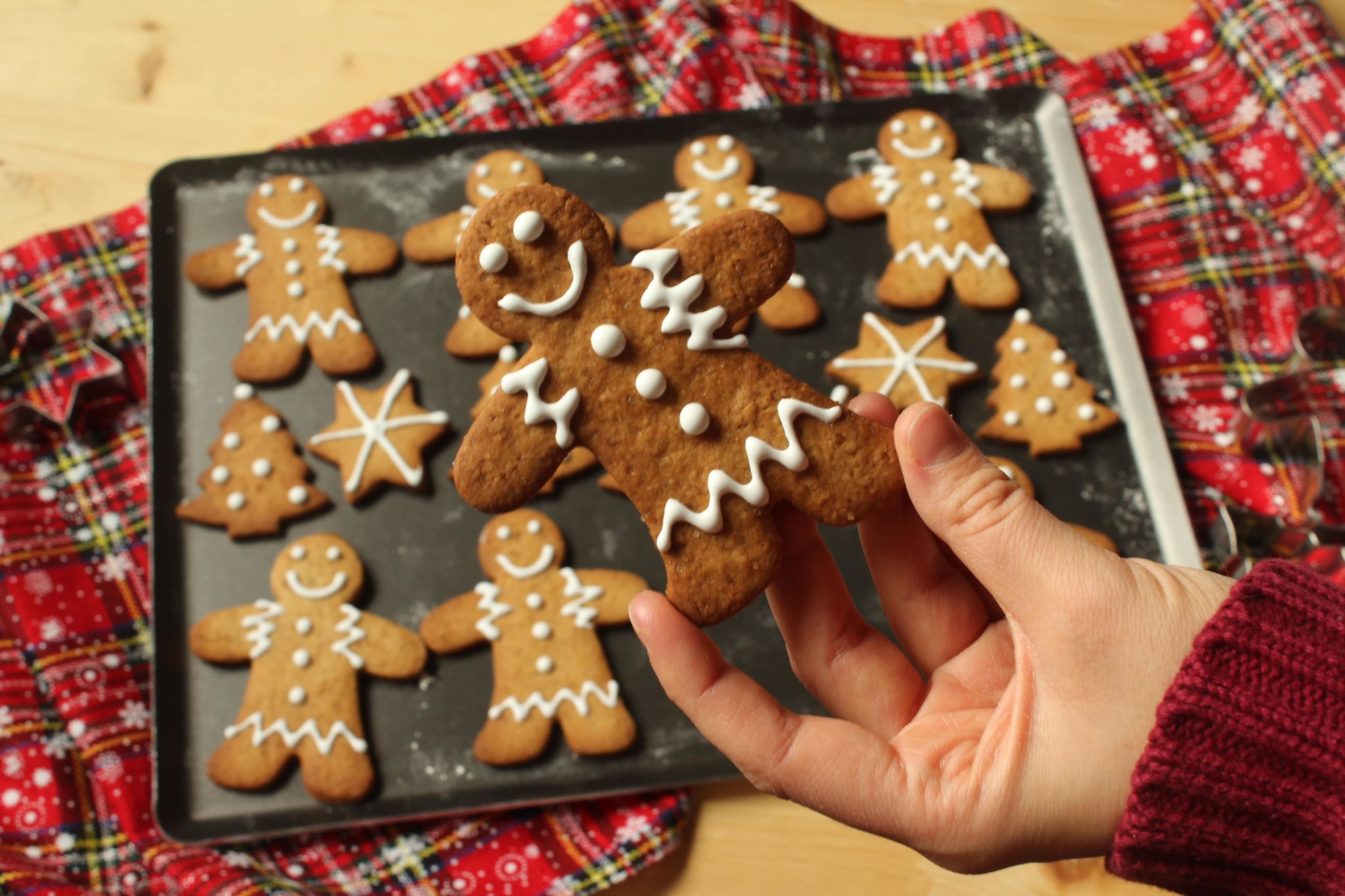 Decorazioni Omini Pan Di Zenzero Gingerbread: omini di pan di zenzero di Natale - Spignattando