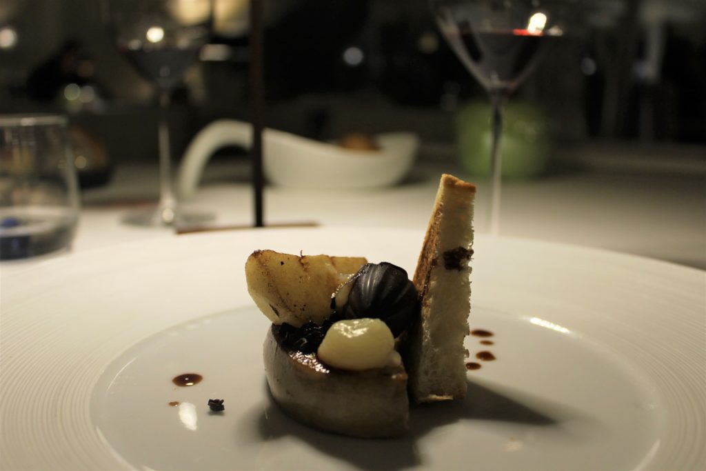 foie gras con cioccolato e pere